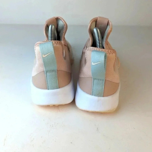 Nike Foundation Elite TR / 9.5 - Picture 7 of 9